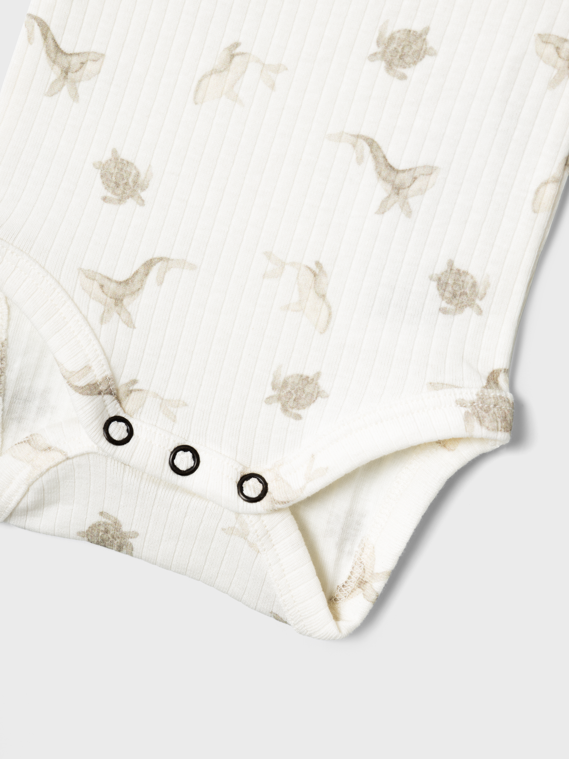 NBMGIO T-Shirts & Tops - Coconut Milk